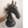 تصویر مجسمه سر اسب