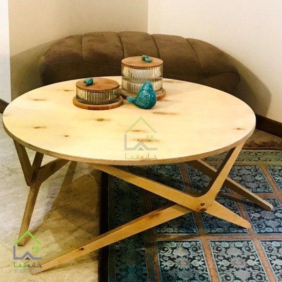 میز چوبی